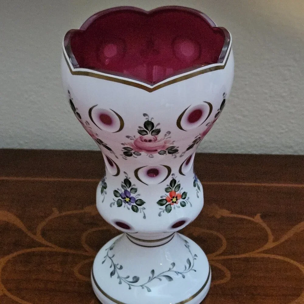 ANTIQUE VINTAGE BOHEMIAN CZECH MOSER FLOWER HAND PAINTED CUT TO CLEAR GLASS VASE